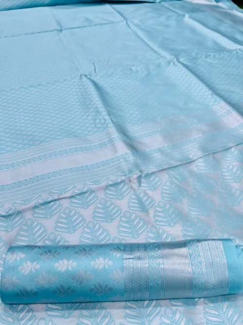 Soft lichi silk saree - Image 5