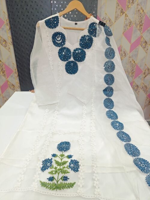 Organza Kurti Pant Dupatta - Image 3