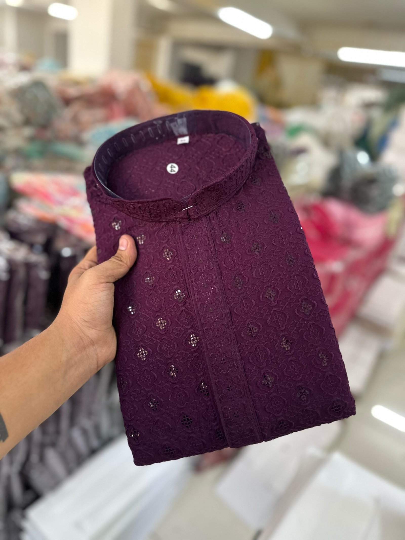 Premium Lakhnavi viscose kurta 3 Premium Lakhnavi viscose kurta - Image 3