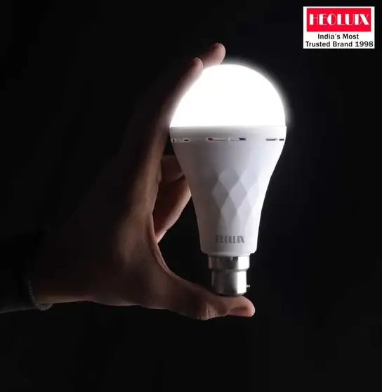 heoluix 12W Emergency Charging Bulb 4 hrs Bulb Emergency Light (White) 5 heoluix 12W Emergency Charging Bulb 4 hrs Bulb Emergency Light (White) - Image 4