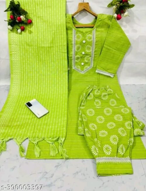 Catalog Name:Chitrarekha Petite Women Kurta Sets