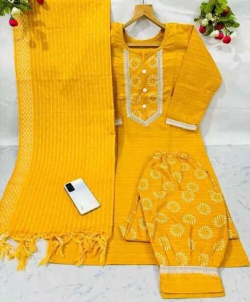 Catalog Name:Chitrarekha Petite Women Kurta Sets - Image 3