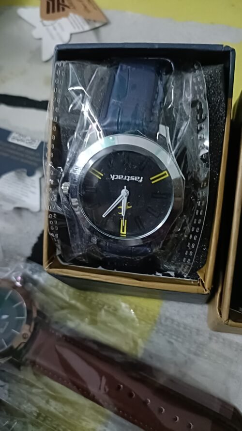 Wholesale Watches for Resale - Image 11