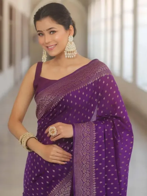 Woven Kanjivaram Silk Blend Saree - Image 3