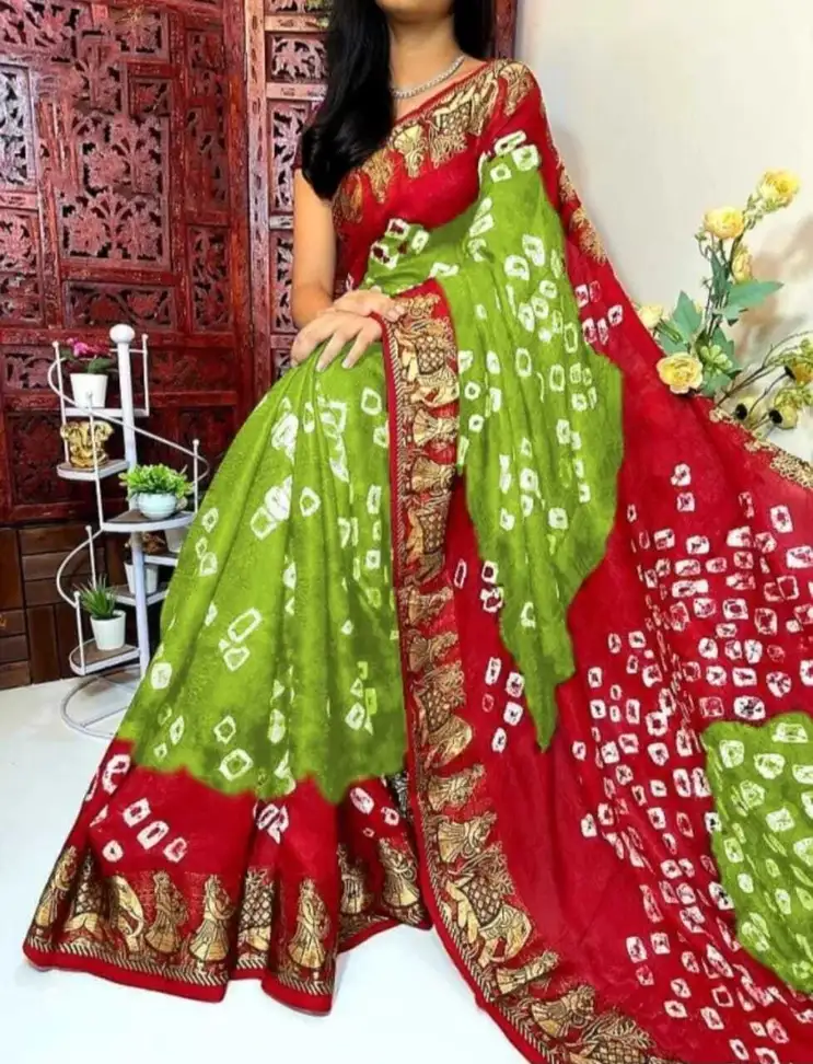 Printed Bollywood Crepe, Silk Blend Saree 2 Printed Bollywood Crepe, Silk Blend Saree