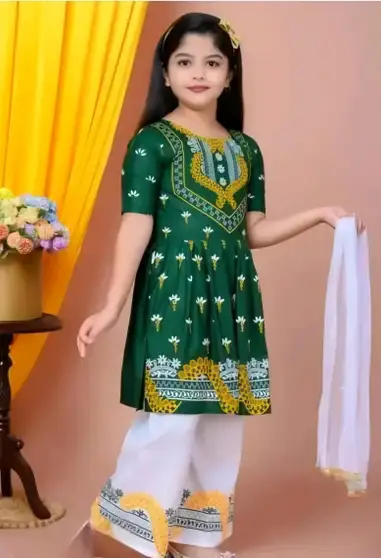 Girls Rayon Kurta, Pyjama & Dupatta Set (Pack of 1) 4 Girls Rayon Kurta, Pyjama & Dupatta Set (Pack of 1) - Image 3