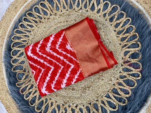 LINEN COTTON SAREE WITH CRYSTAL DOBBY WITH LAHERIA PRINT - Image 5