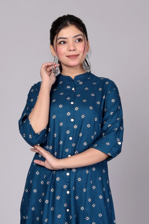 Rayon Princess Cut, Mandarin collar Kurti - Image 4