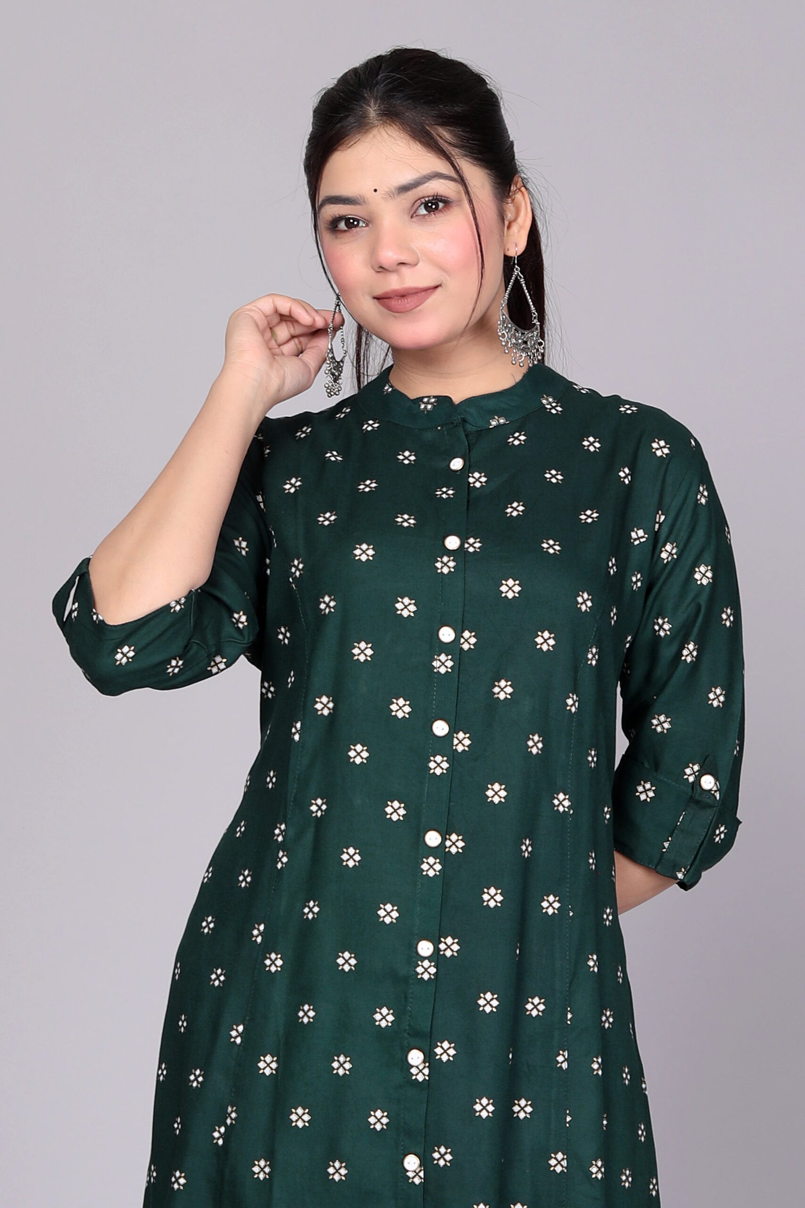 Rayon Princess Cut, Mandarin collar Kurti 4 Rayon Princess Cut, Mandarin collar Kurti - Image 4