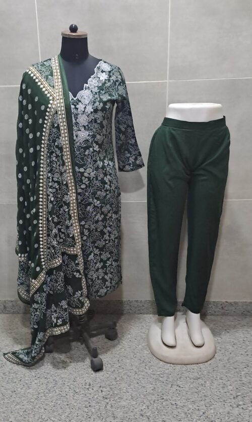 Rayon embroidered 3piece pant set with dupatta - Image 6