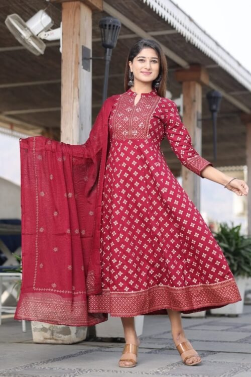 Heavy Reyon Gown With Duppata set - Image 3