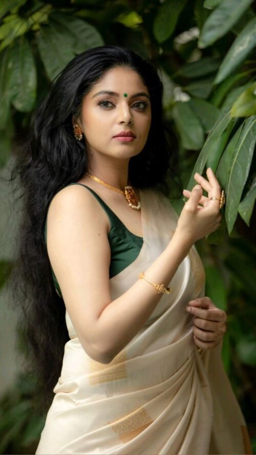 BEAUTIFUL RICH PALLU & JACQUARD WORK ON ALL OVER THE SAREE. - Image 5