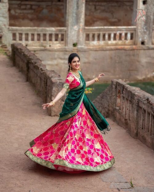 Kanjiveram Silk Zari Lehenga With Blouse Along With Banarashi Silk Dupatta wholesale - Image 5
