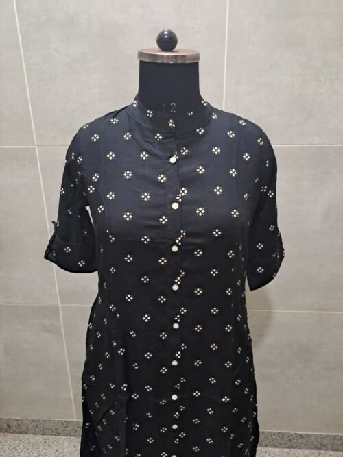 Rayon Princess Cut, Mandarin collar Kurti - Image 2