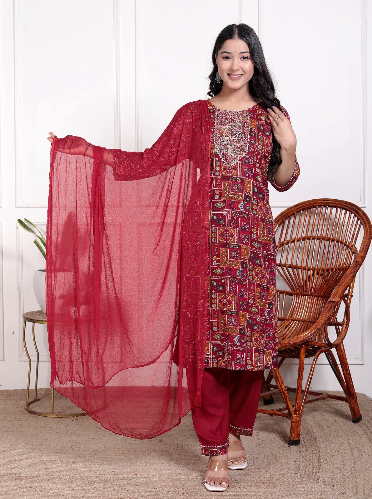 Heavy Foil Rayon 3-pcs Sets wholesale 10 Heavy Foil Rayon 3-pcs Sets wholesale - Image 9