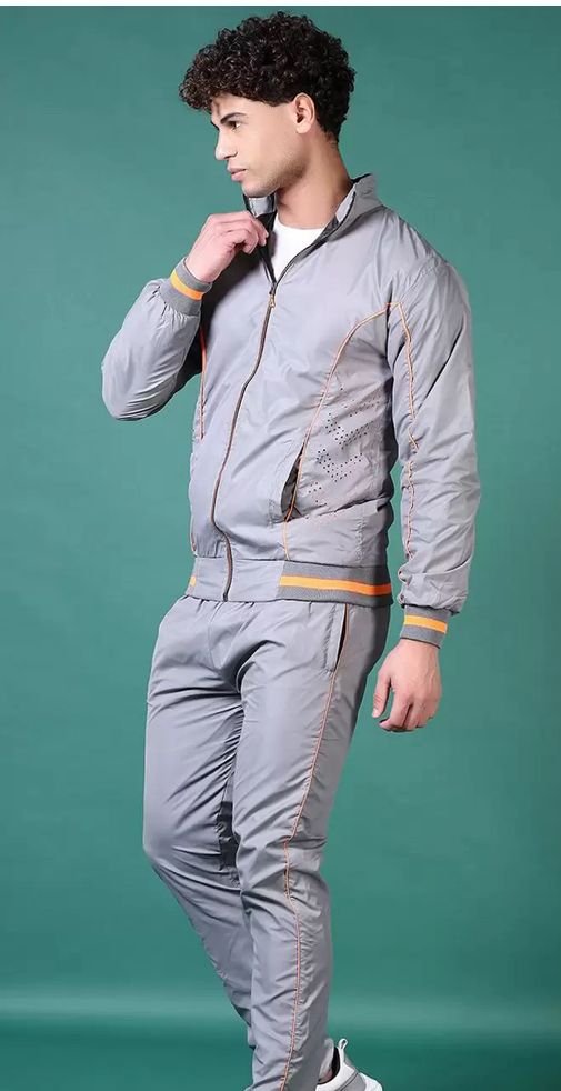 Branded Tracksuit Set wholesale 11 Branded Tracksuit Set wholesale - Image 11