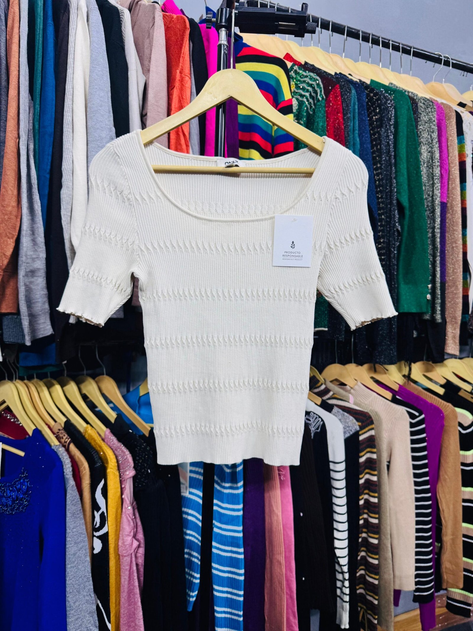 Ladies Crop Top Wholesale 7 Ladies Crop Top Wholesale - Image 6