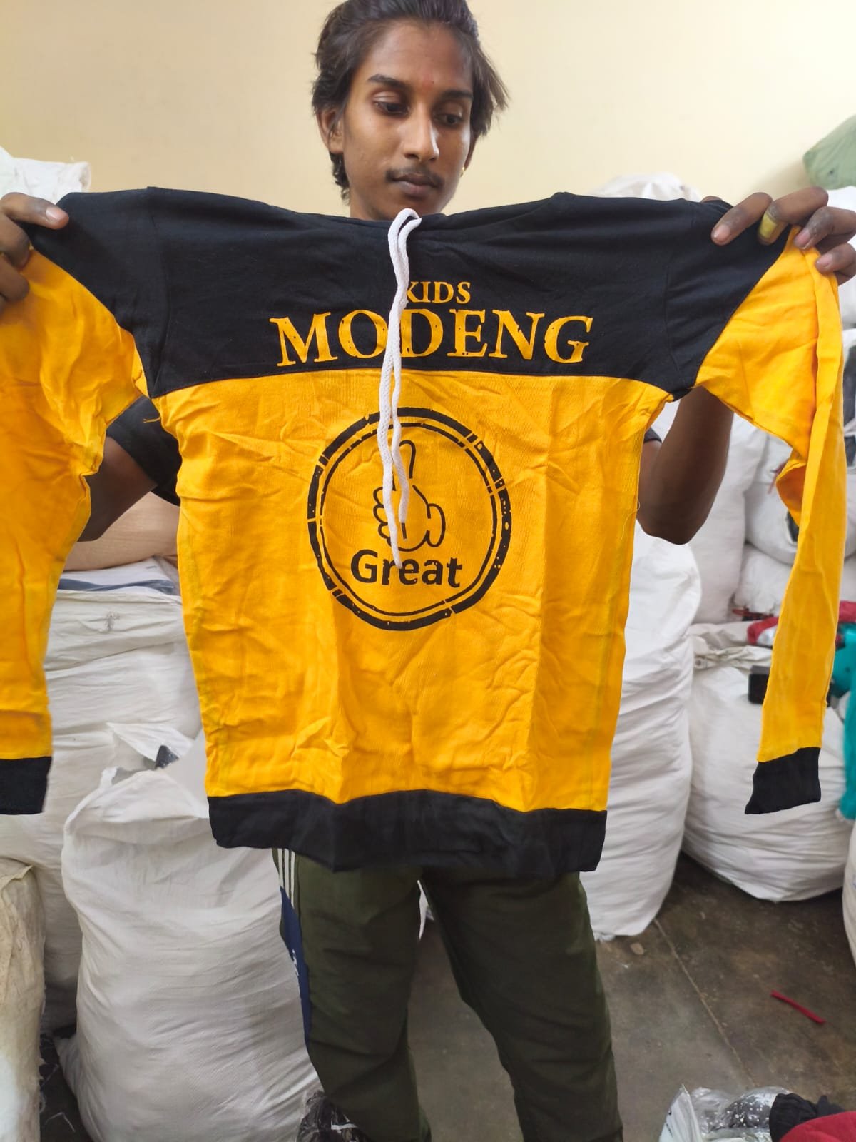 Kids Hoodies Wholesale 2 Kids Hoodies Wholesale - Image 2