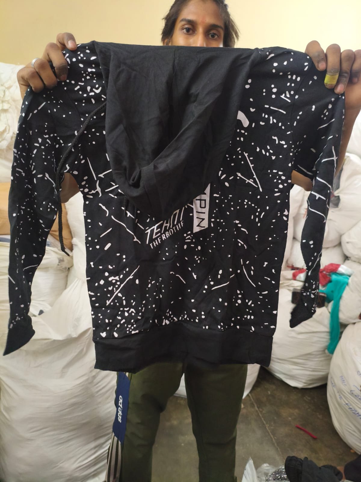 Kids Hoodies Wholesale 6 Kids Hoodies Wholesale - Image 6