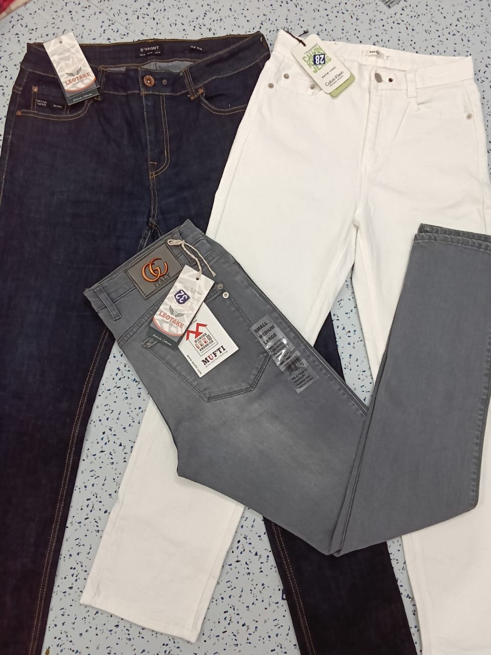 Mix Brand Jeans Wholesale 5 Mix Brand Jeans Wholesale - Image 4