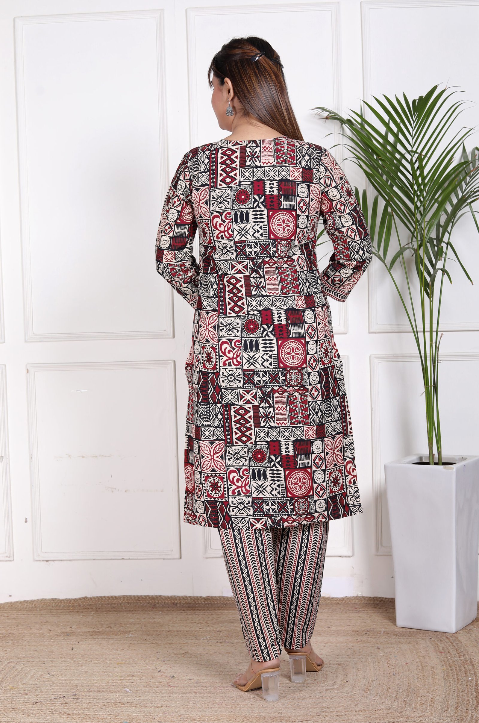 Printed Cotton 2-Piece panr set 5 Printed Cotton 2-Piece panr set - Image 5