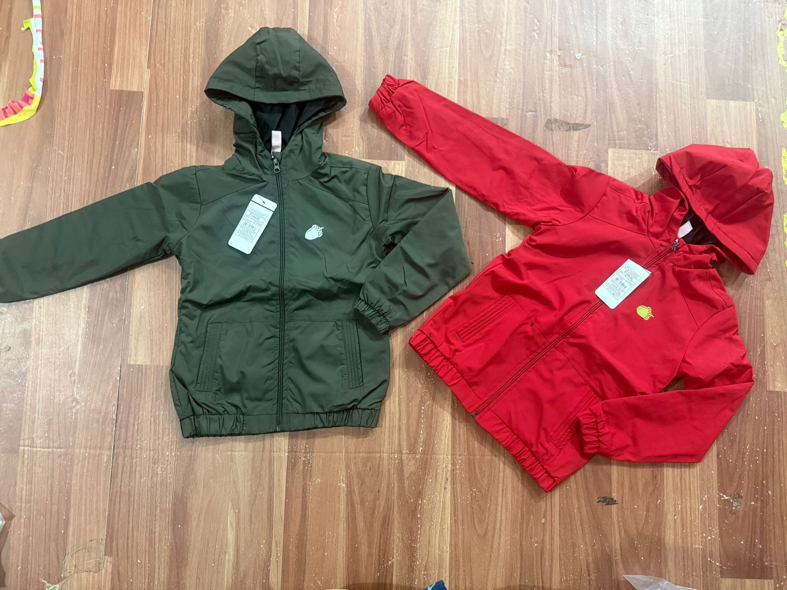 Boys girls brand original hoodie with rain jackets Wholesale 16 Boys girls brand original hoodie with rain jackets Wholesale - Image 15