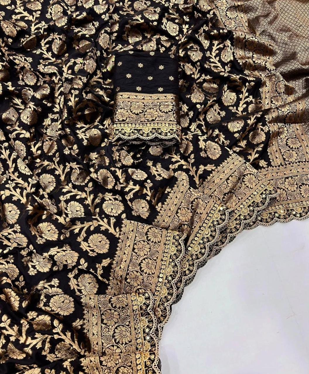 Beautiful Jacquard Weaving Litchi Silk Saree Wholesale 5 Beautiful Jacquard Weaving Litchi Silk Saree Wholesale - Image 4