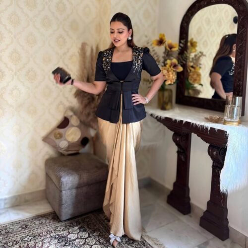 NEW THREE-PIECE WESTERN OUTFIT FOR THE TRENDY SET Wholesale