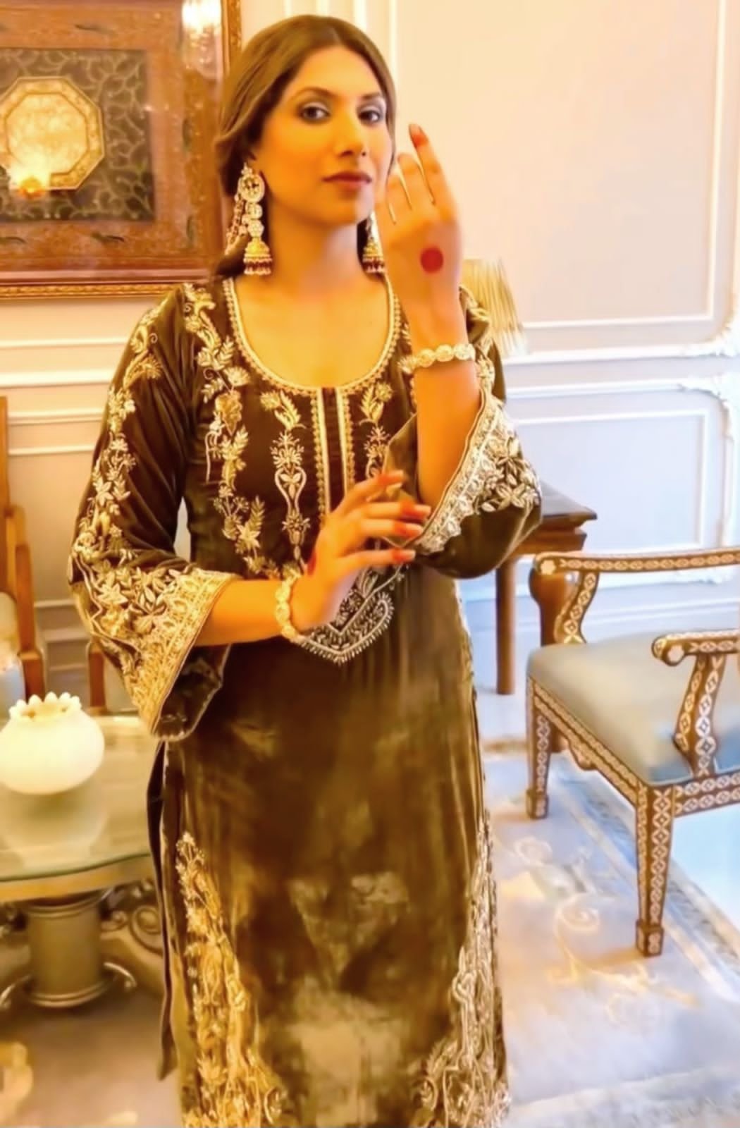 Embroidered Attractive Party Wear Velvet Silk fabric Kurti Bottom SET Wholesale 2 Embroidered Attractive Party Wear Velvet Silk fabric Kurti Bottom SET Wholesale