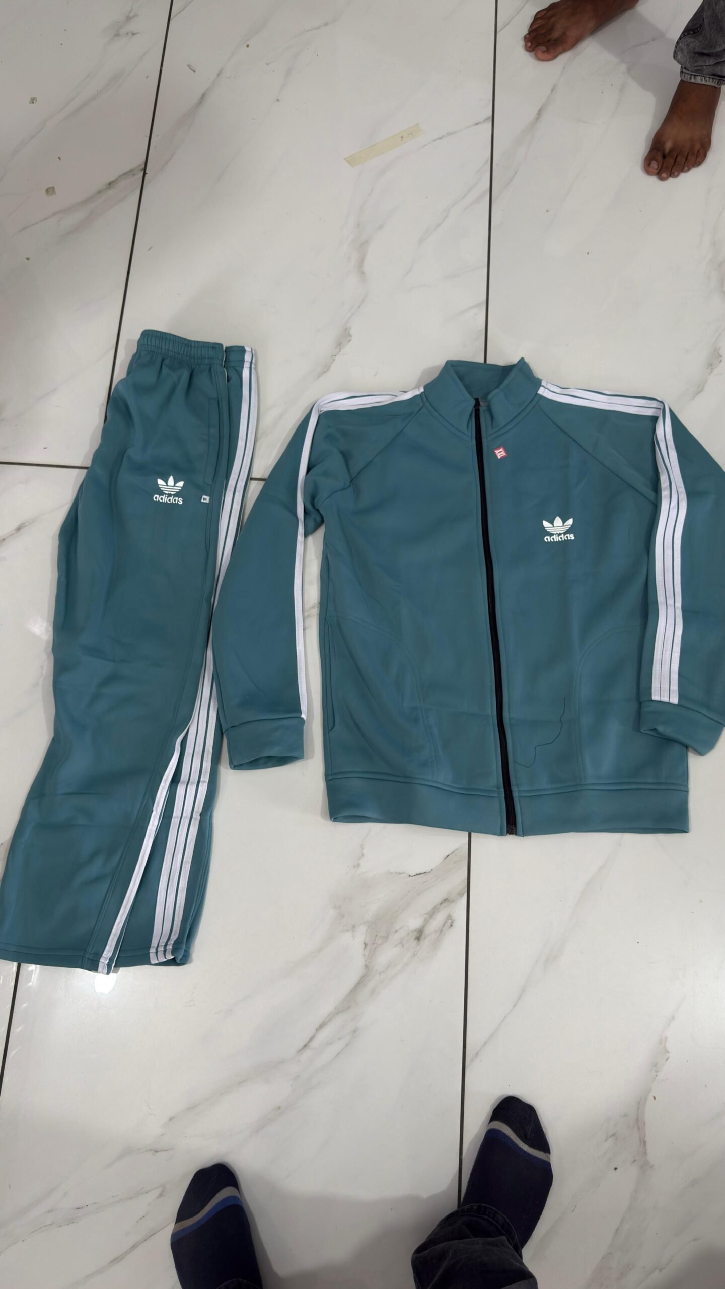 Trake suite set uper and lower set whlole sale 8 Trake suite set uper and lower set whlole sale - Image 8