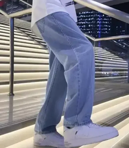 CMD Coinmen Denims Loose Fit Men Light Blue Jeans 9 CMD Coinmen Denims Loose Fit Men Light Blue Jeans