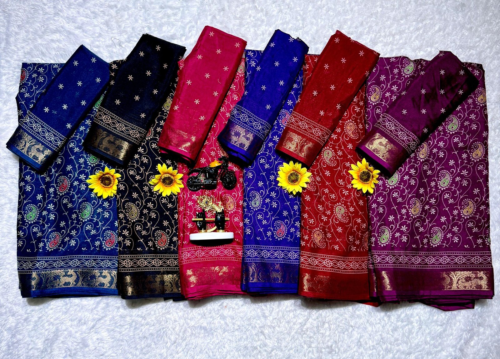 Mul Mul Cotton Silk Saree Wholesale 8 Mul Mul Cotton Silk Saree Wholesale - Image 7