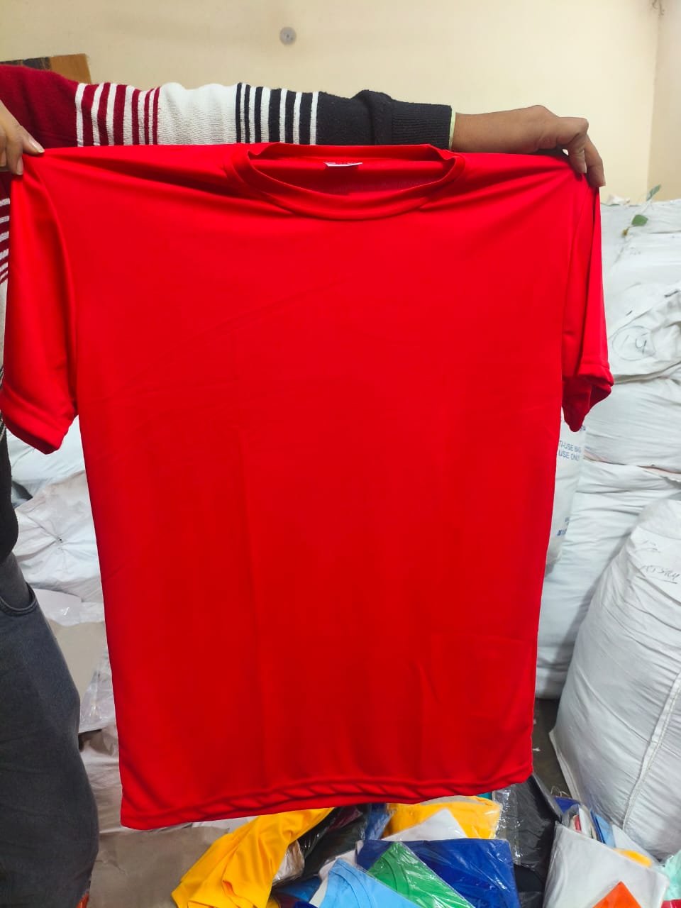 MENS ROUND NECK HALF SLEEVES TSHIRTS Wholesale 2 MENS ROUND NECK HALF SLEEVES TSHIRTS Wholesale - Image 2