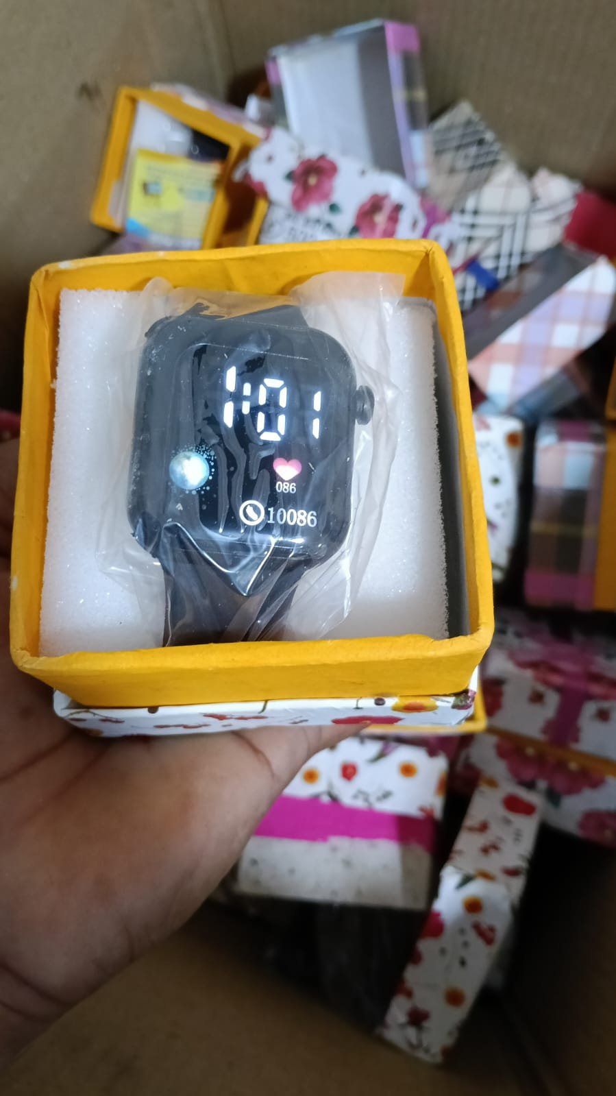 Kids Touch Screen Watch Wholesale 2 Kids Touch Screen Watch Wholesale - Image 2