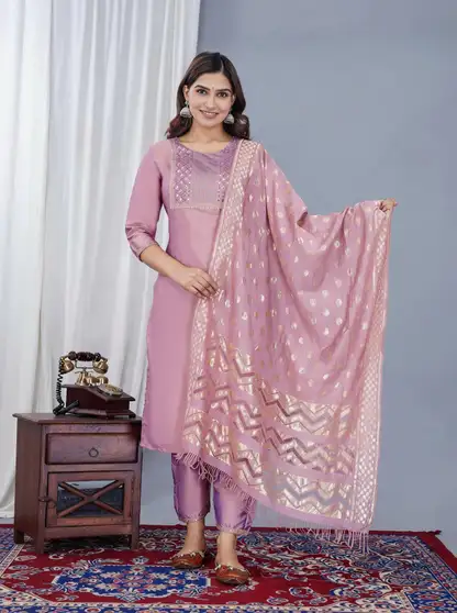 Rambaaan Creation Kurta Set 5 Rambaaan Creation Kurta Set - Image 4