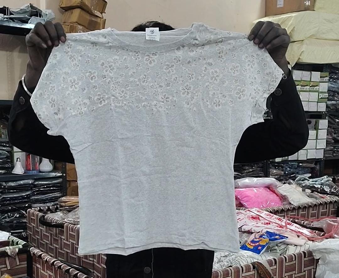 Ladies Branded T-Shirts Wholesale 12 Ladies Branded T-Shirts Wholesale - Image 11