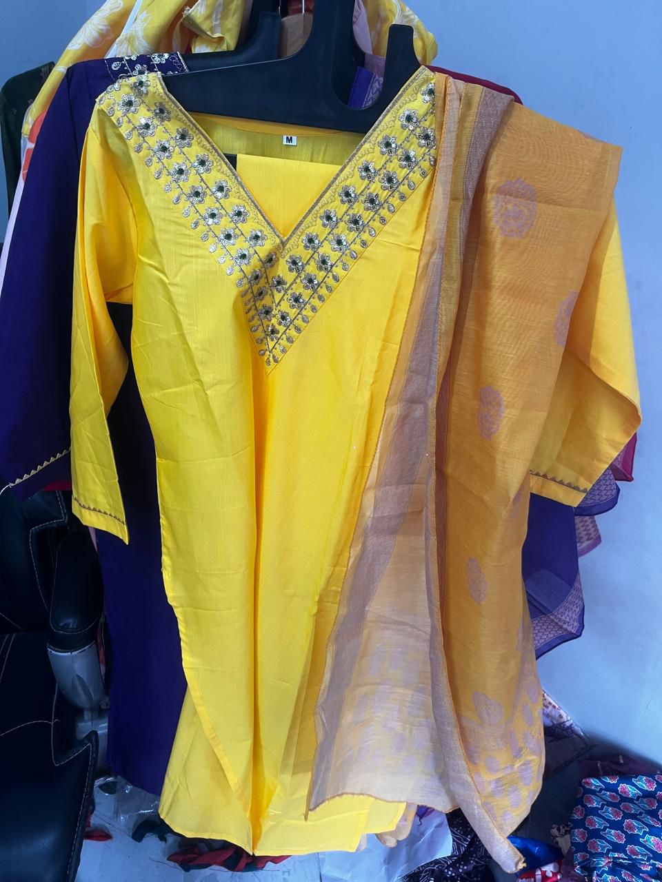 3 Piece Suit Wholesale 5 3 Piece Suit Wholesale - Image 5