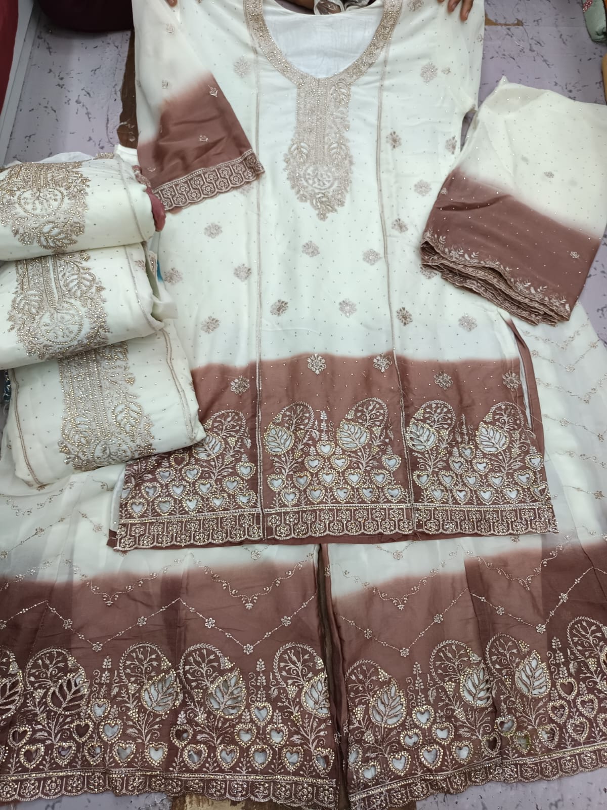 Russian Palazzo Suit Wholesale 5 Russian Palazzo Suit Wholesale - Image 4